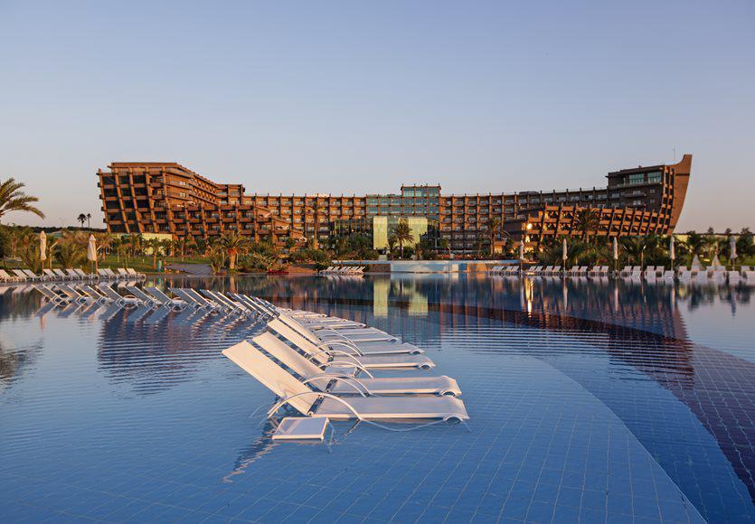 Noah'S Ark Deluxe Hotel Vokolidha ภายนอก รูปภาพ