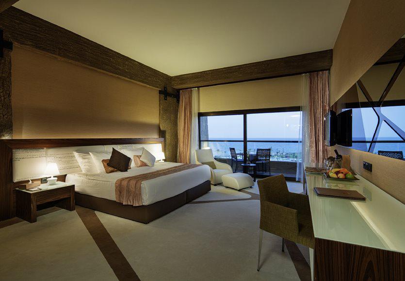 Noah'S Ark Deluxe Hotel Vokolidha ภายนอก รูปภาพ